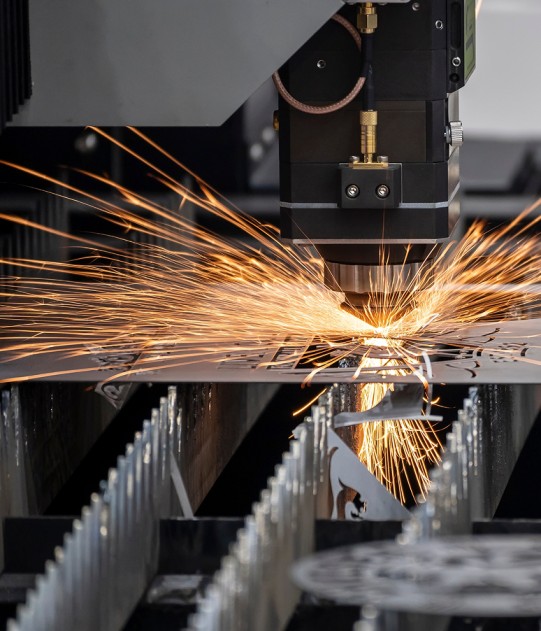 Rezanie plechov  na CNC laser a plazmu